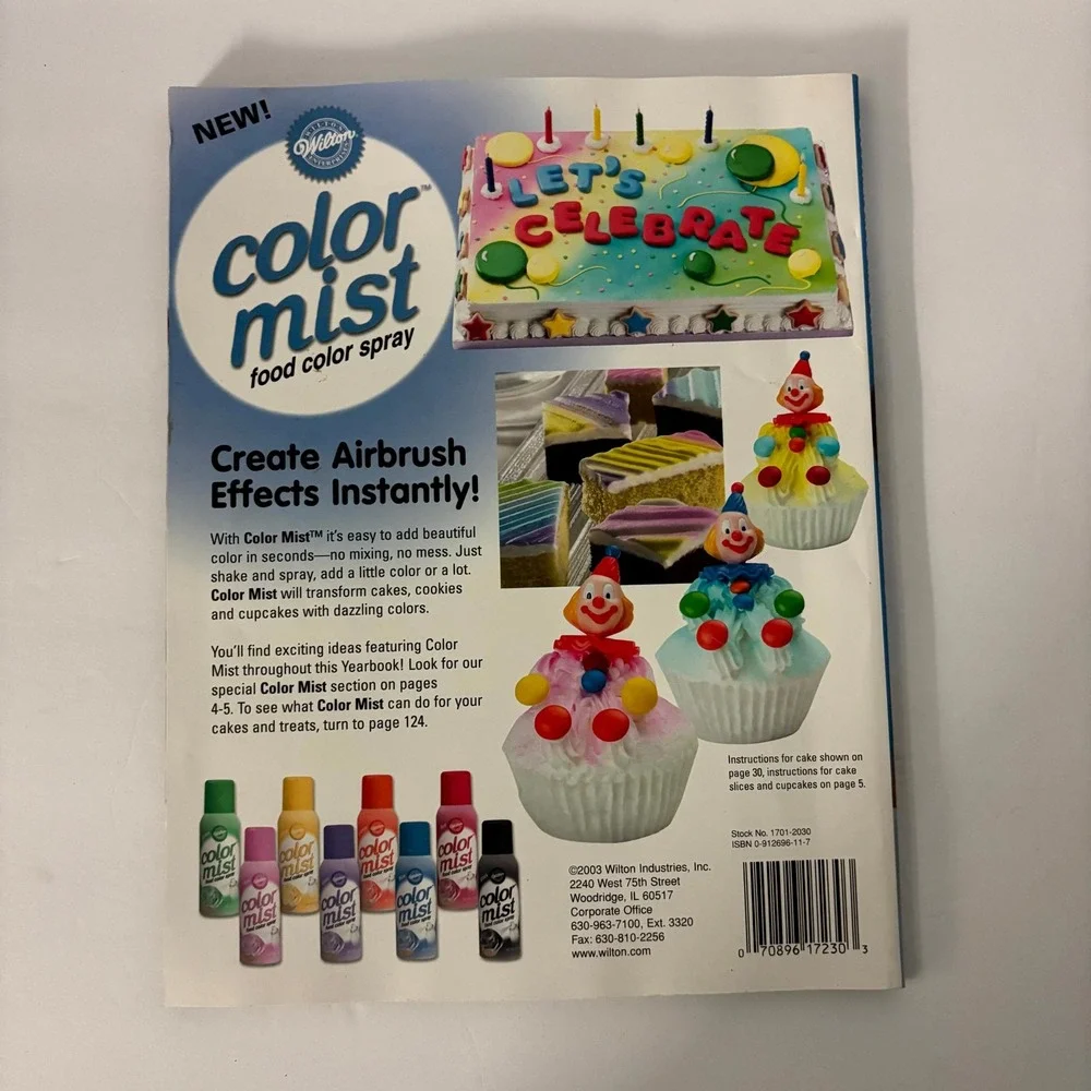 Wilton 2004 Yearbook Cake Decorating Book Birthday Wedding Cake Ideas PB